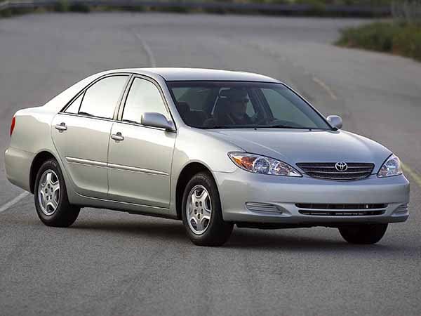 10 Best Used Cars Under $5,000 | Kelley Blue Book