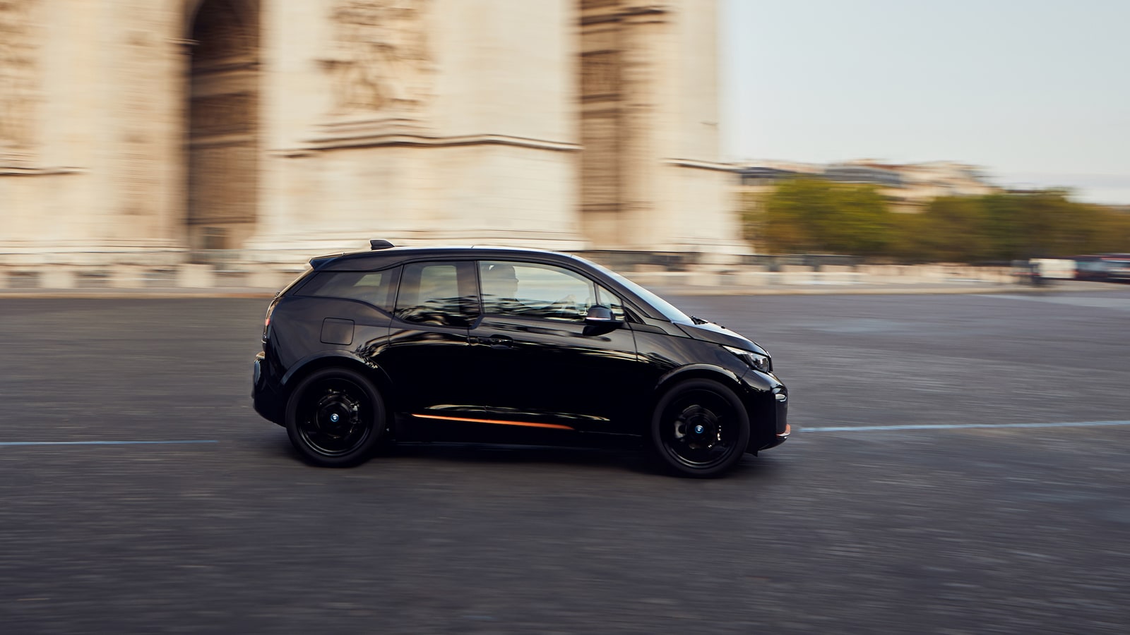 Black Book Car Values Reviews Blue Book Vs Black Book Auto Value