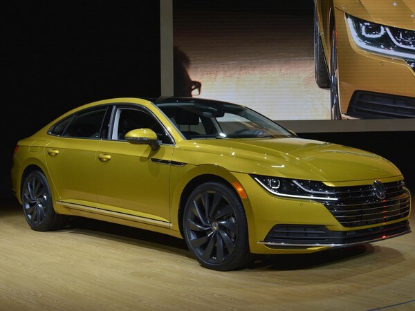 2019 Volkswagen Arteon Makes U S Debut Latest Car News