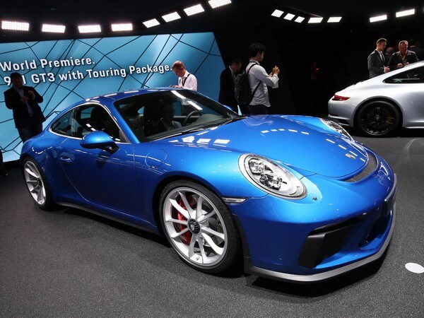 2018 Porsche 911 Gt3 Touring Package Bows Latest Car News