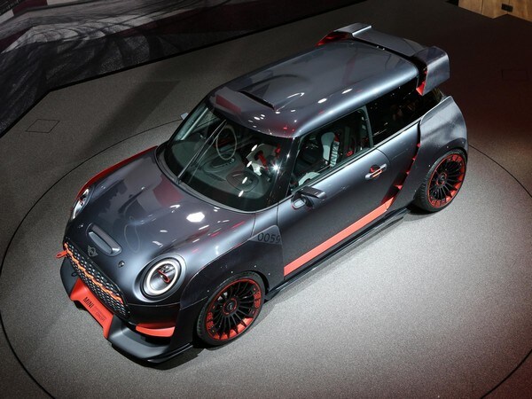 Mini John Cooper Works Gp Concept A Study In Racing