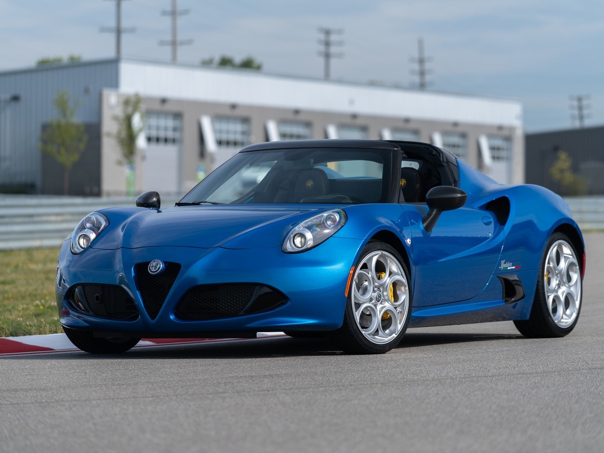 2020 Alfa Romeo 4c Spider Italia First Look Latest Car