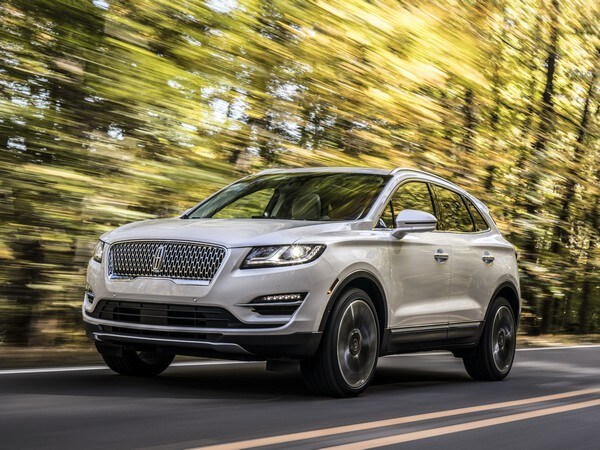 2019 Volvo Xc40 Vs 2019 Lincoln Mkc Comparison Latest Car