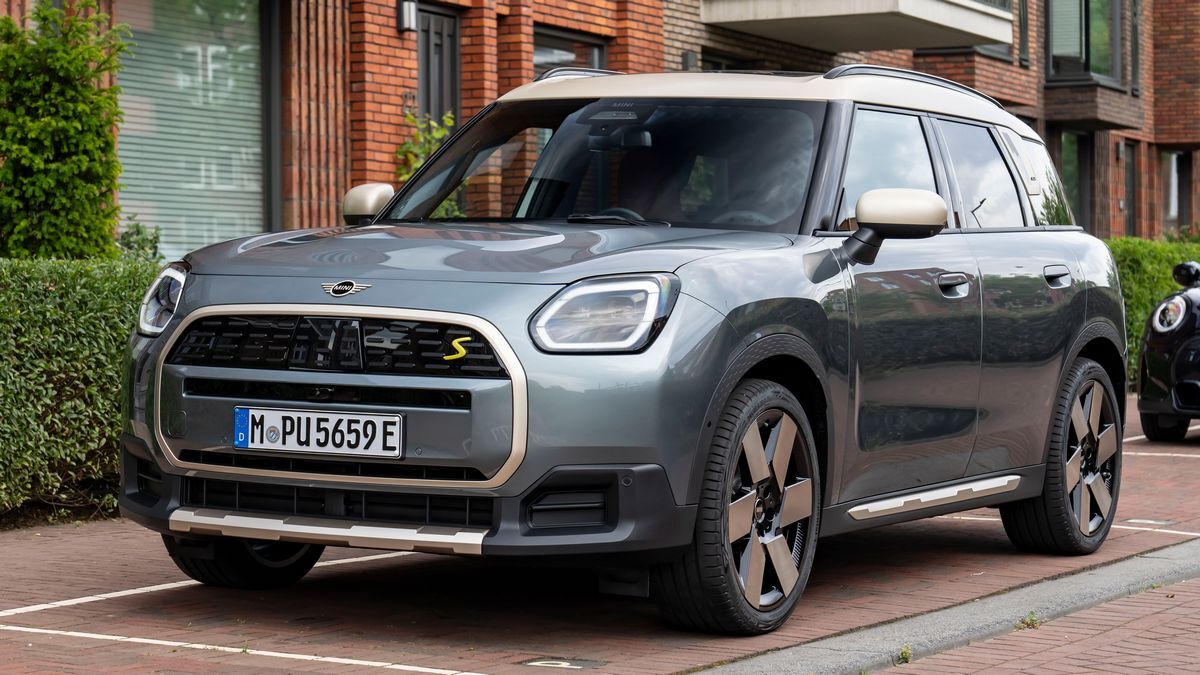 2025 Mini Countryman SE