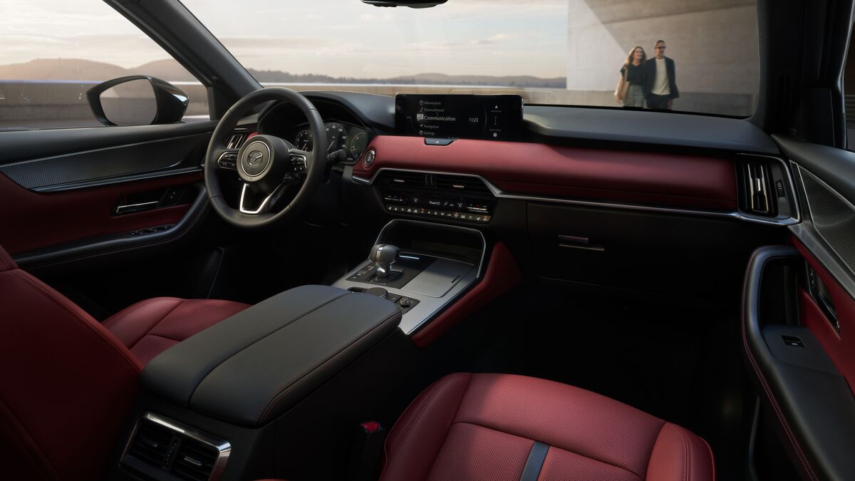 Let’s Take a Look Inside the 2026 Mazda CX-70