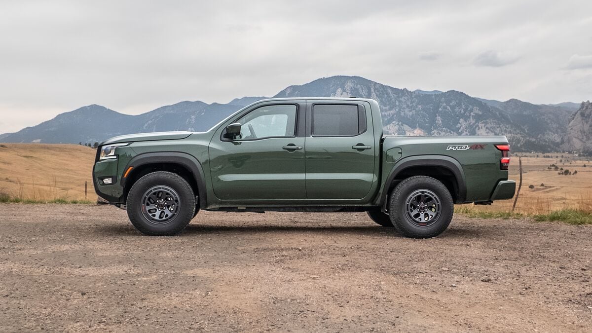 2026 Nissan Frontier profile view