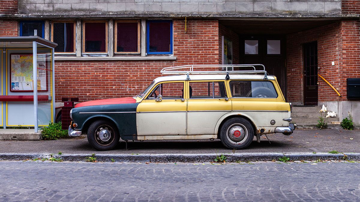 Volvo 122S Amazon Wagon with mismatched panels