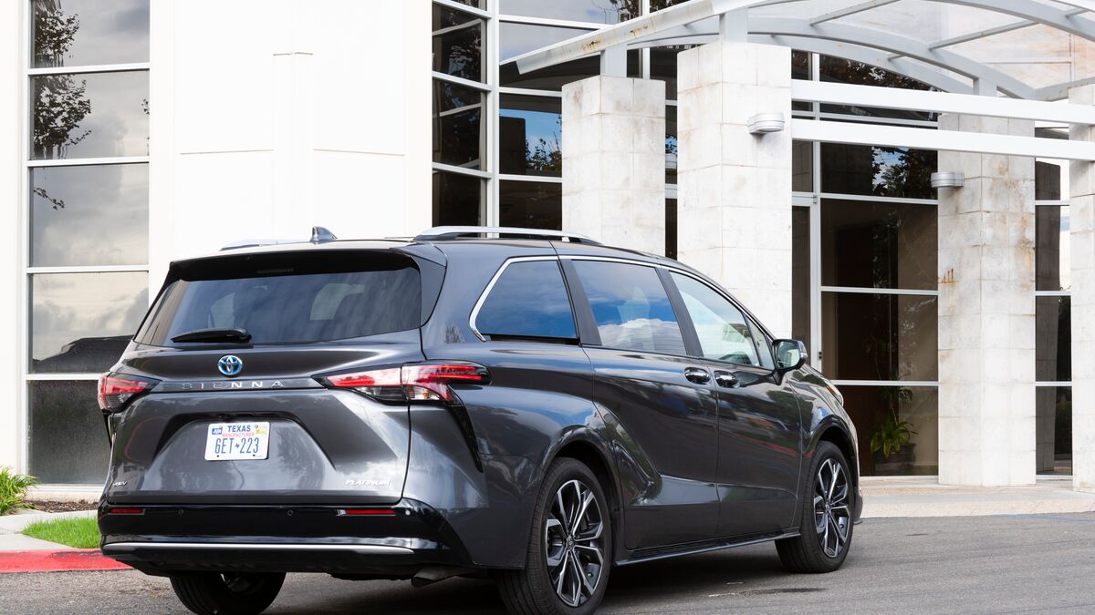 Toyota Sienna Is Our Minivan Best Buy of 2026