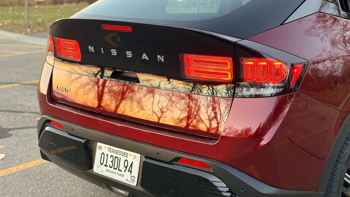2026 nissan leaf ev rear bumper and taillight detail at a 3/4 angle from the passenger side