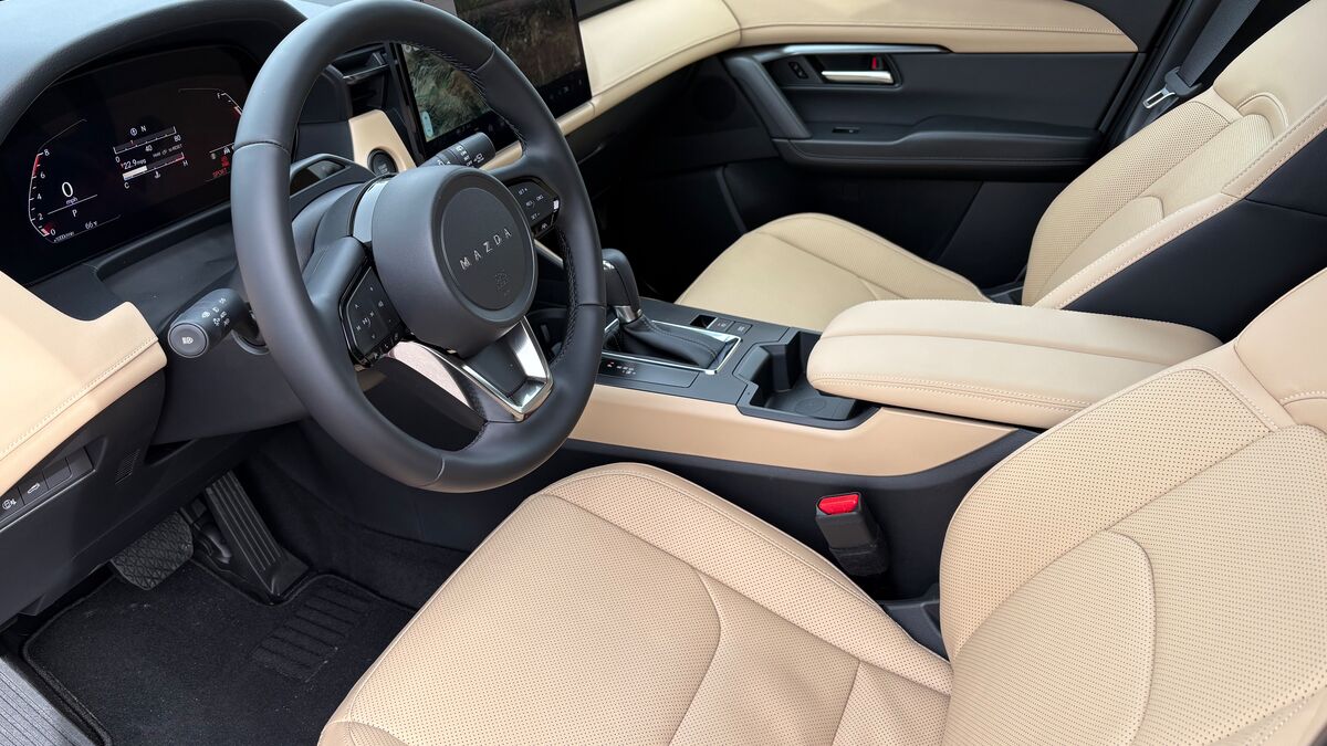 Let’s Take a Look Inside the 2026 Mazda CX-5