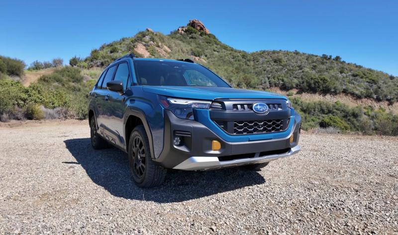 2026 Toyota RAV4 vs. 2026 Subaru Forester