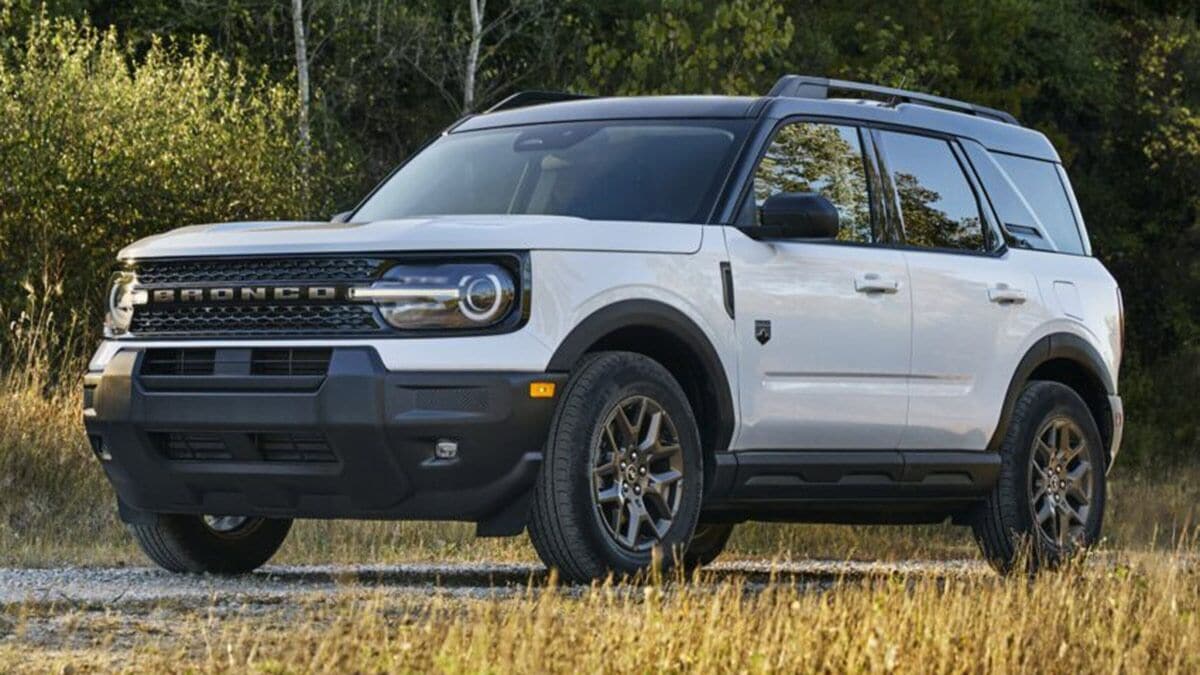 2026 Subaru Crosstrek vs. 2026 Ford Bronco Sport Comparison