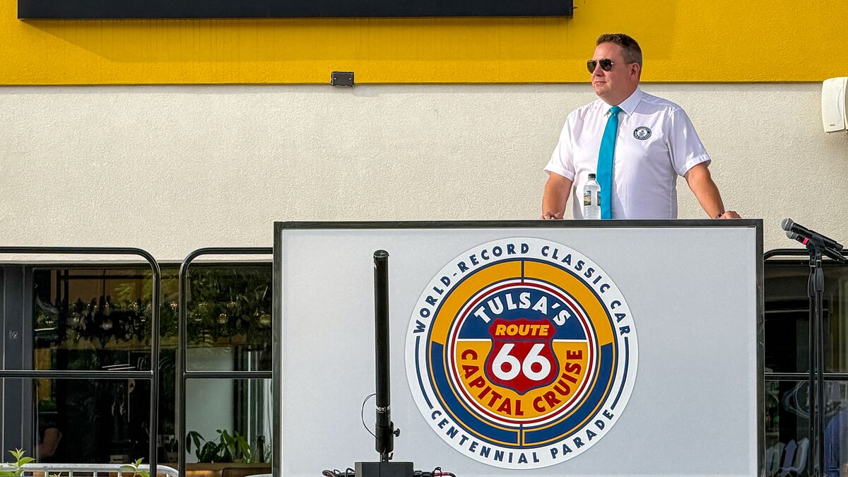 Tulsa’s Route 66 Capital Cruise Smashes Guinness Classic Car Record