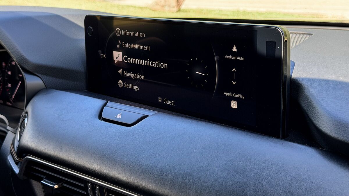2026 Mazda CX-90 infotainment screen