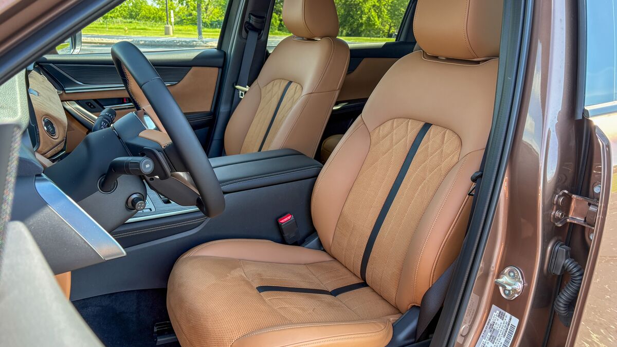 Here’s What You Get on a Fully Loaded Mazda CX-70