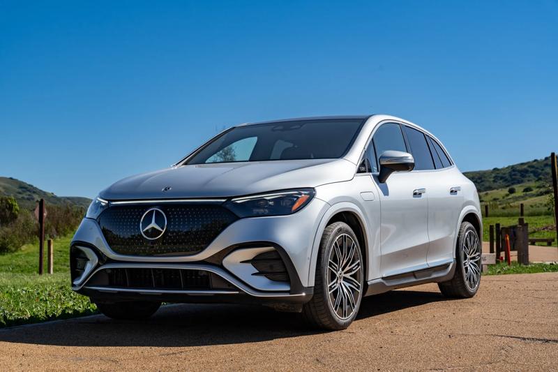 Electric Cars That Come with Free Charging in 2026