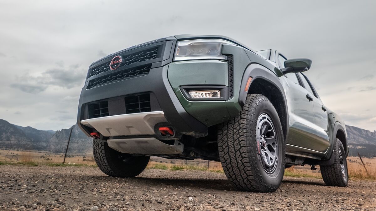 2026 Nissan Frontier low a angle front end