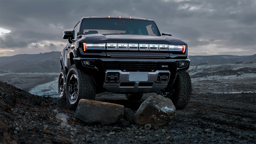 2026 GMC HUMMER EV Pickup Provided by GMC: 0
