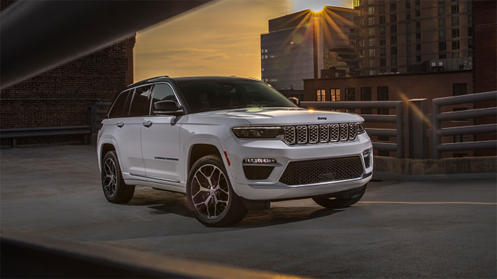 2011 Jeep Grand Cherokee Provided by Jeep: 0