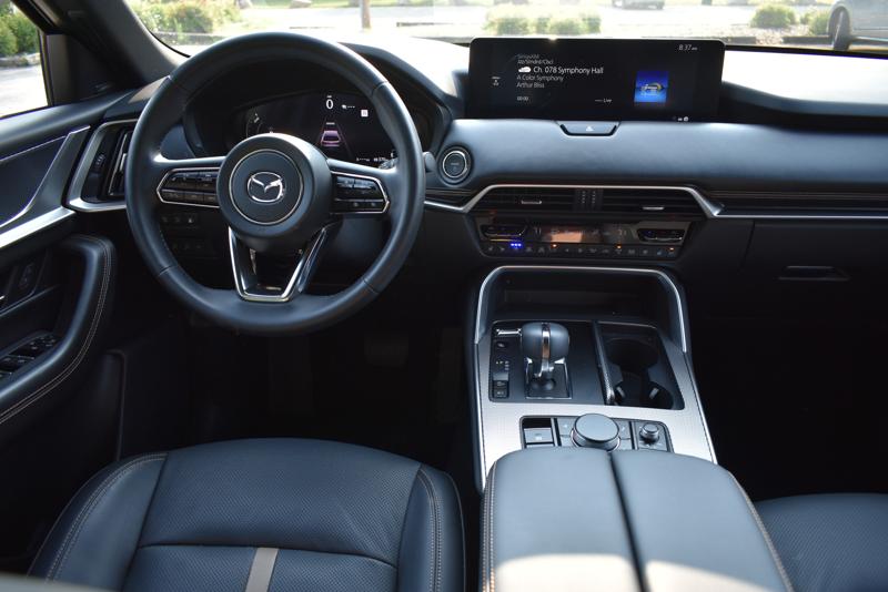 Top Family Features in the Mazda CX-90 PHEV
