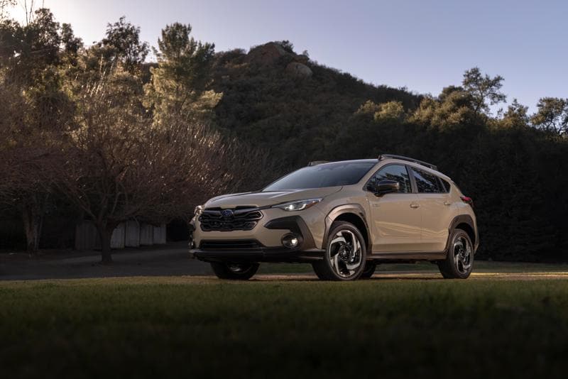 2026 Subaru Crosstrek vs. 2026 Honda HR-V Comparison