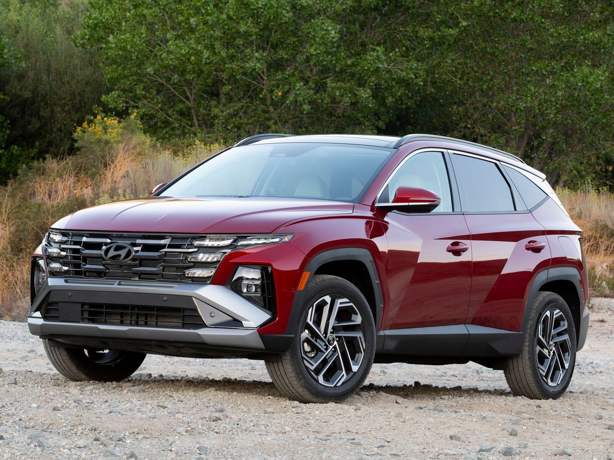 2025 Hyundai Tucson Limited in Ultimate Red