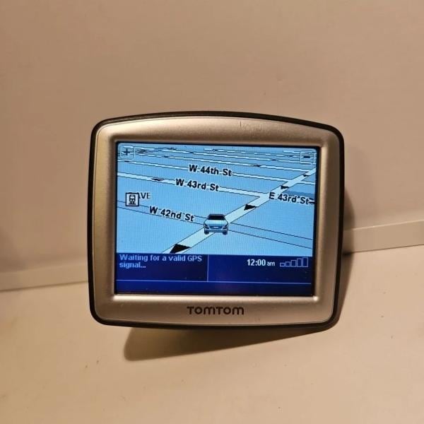 How We Get Around When We Get Around: From Maps to GPS