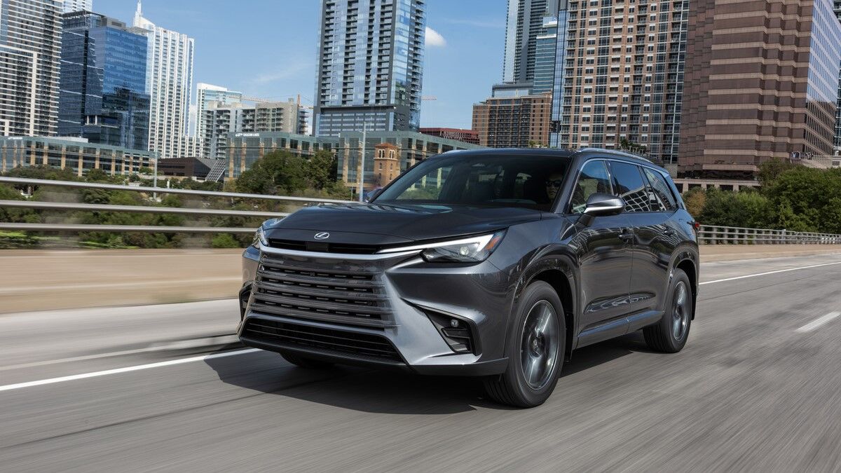 2026 Acura MDX vs. 2026 Lexus TX Comparison