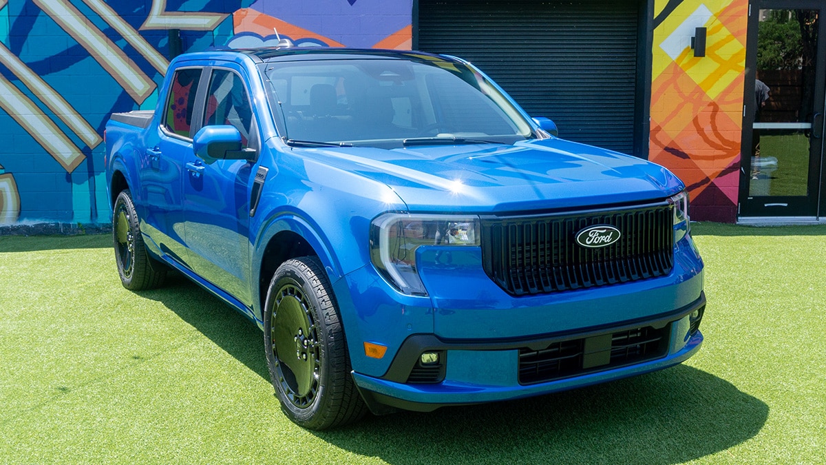 Dodge, Ford, Hyundai Split North American Car of the Year Awards