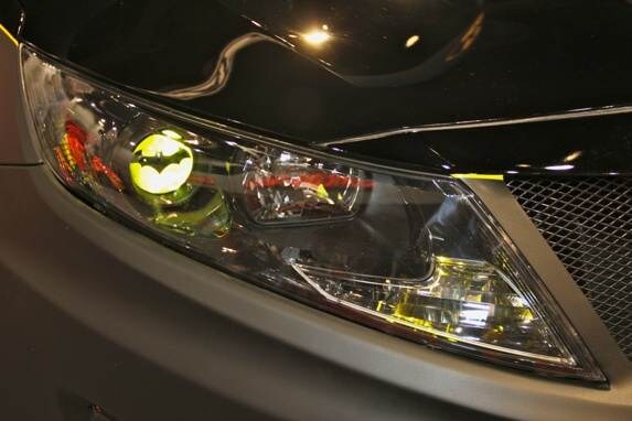 01-batman-kia-optima-4-600-001