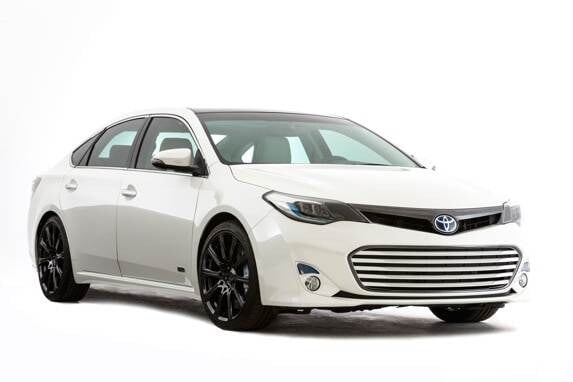 PHOTOS! A Visual History of the Toyota Avalon