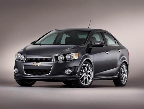 2013-chevrolet-sonic-dusk-sema-front-static-600-001