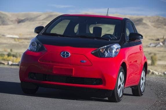 2013_scion_iq_ev_006-600-001