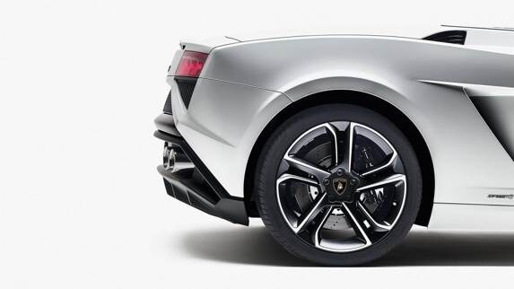 gallardo-7-600-001