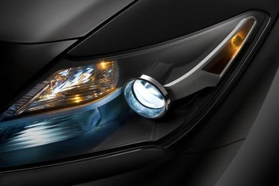 my13_zdx_43_headlight-l_medium-600-001