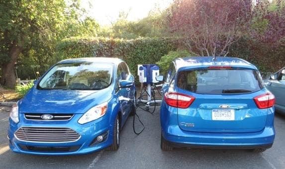 2013-ford-c-max-energi-dual-charging-shot-2-600-001-1