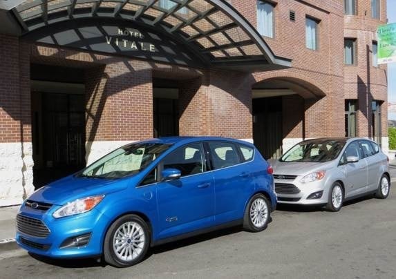 2013-ford-c-max-energi-dual-front-static-sf-2-600-001-1