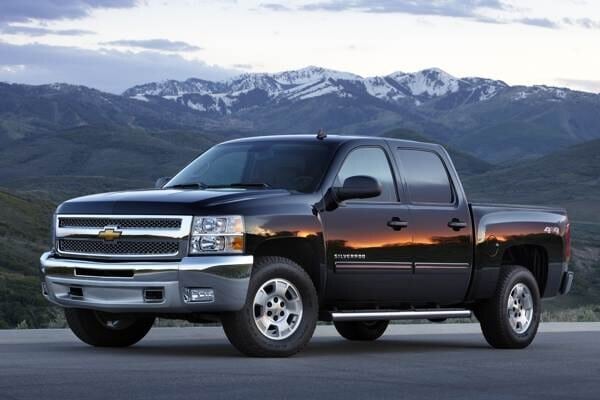 2012-chevrolet-silverado-lt-003-600-001