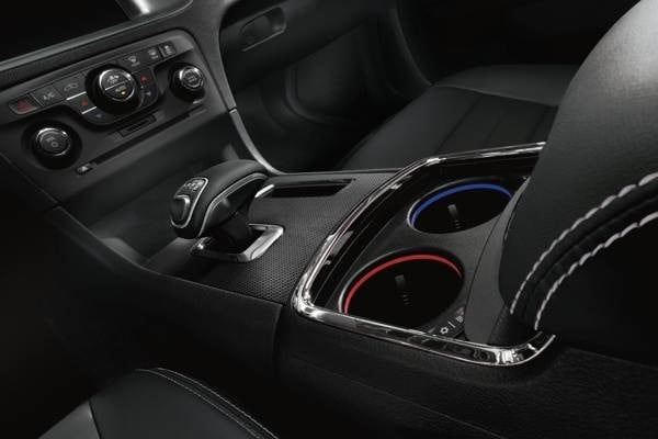 2013-dodge-charger-awd-sport-2-600-001-1
