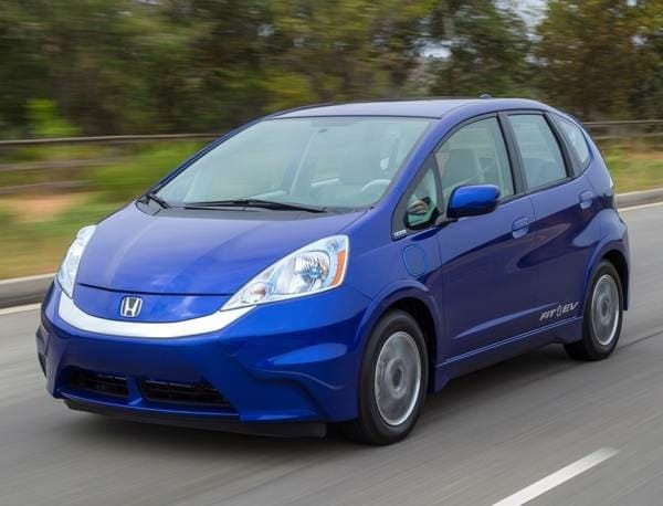 2013-honda-fit-ev-front-action-600-001-1
