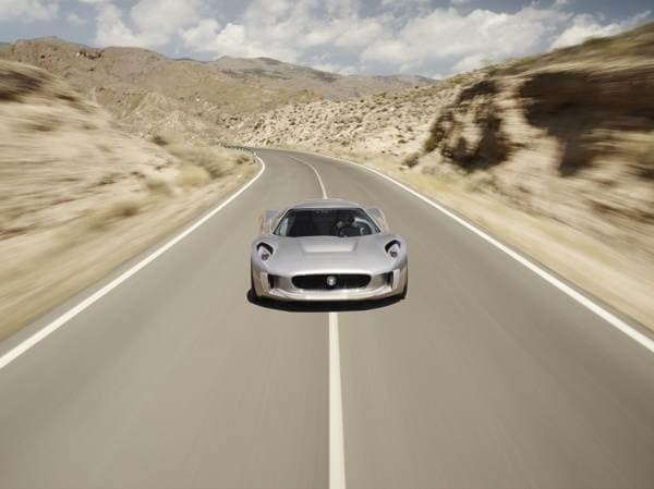jaguar-c-x75-3-600-001-1
