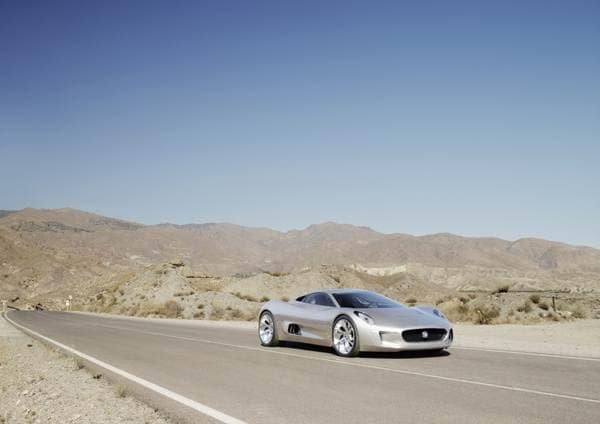 jaguar-c-x75-7-600-001-1