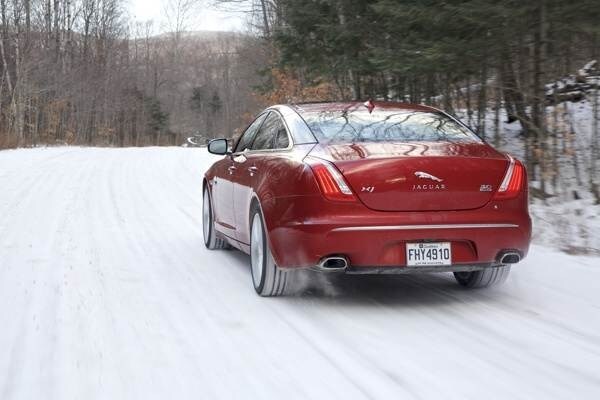 jaguar_xf_awd-system-12-600-001-1