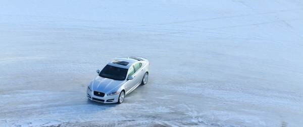 jaguar_xf_awd-system-2-600-001-1