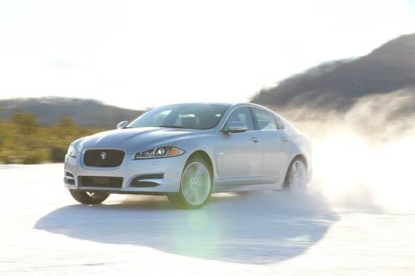 jaguar_xf_awd-system-4-600-001-1