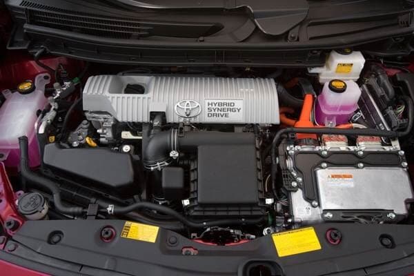 2012_toyota_prius_011-600-001-1