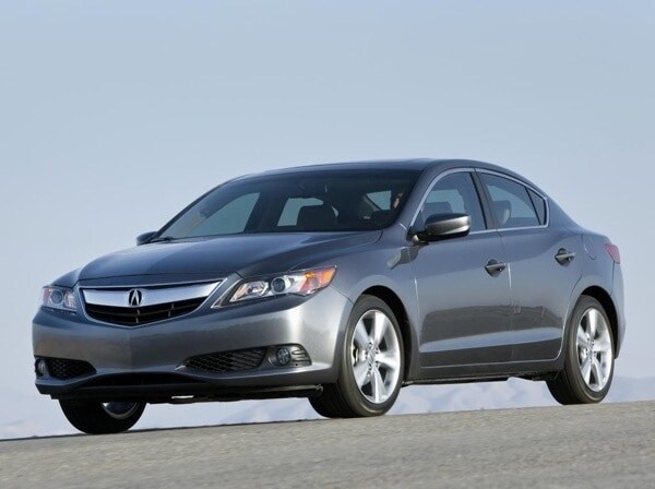 2013-acura-ilx-2.0-front-action-600-001-1