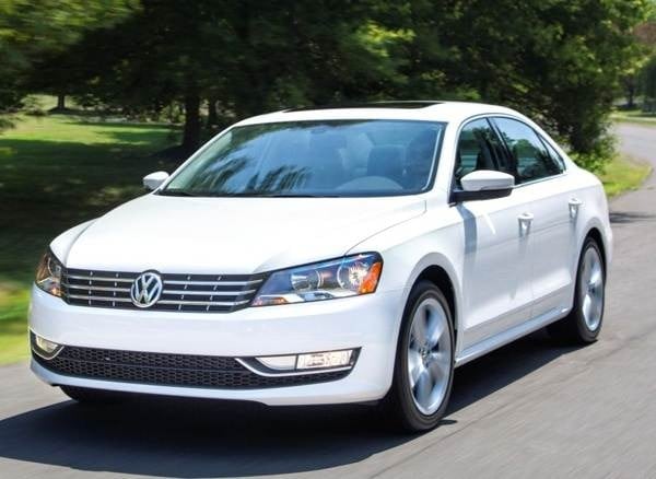 2013-volkswagen-passat-tdi-front-action-600-001-1