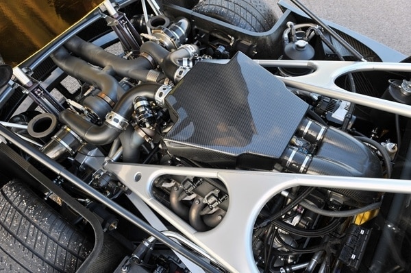 hennessey-venom-gt-engine-detail-600-001-1