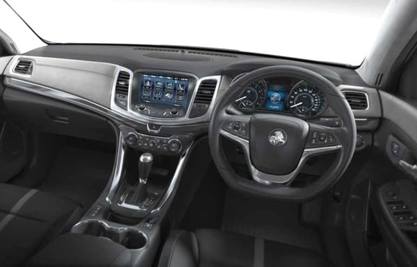 2013-holden-commodore-vf-dash-600-001-1